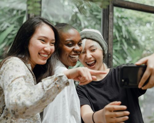 pexels-ketut-subiyanto-4350311